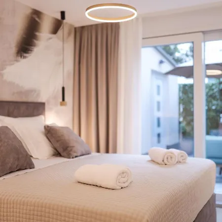 Luxury Maraschino Appartement *