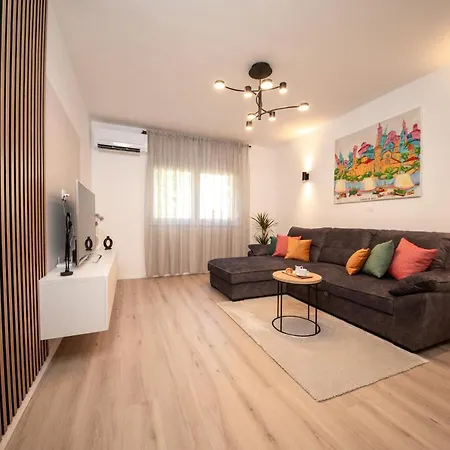 Apartment Luxury Maraschino *